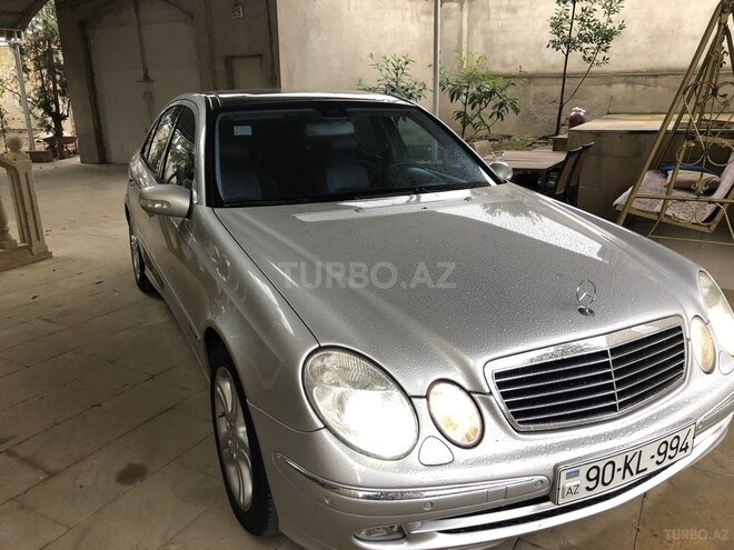 Mercedes E 320 2003, 300,000 km - 3.2 l - Bakı