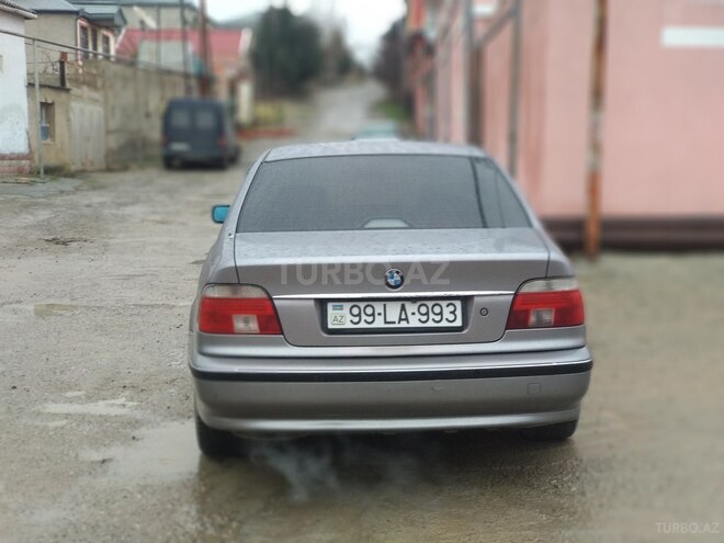 BMW 523 1996, 330,000 km - 2.5 l - Bakı