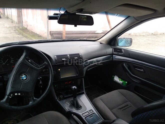BMW 523 1996, 330,000 km - 2.5 l - Bakı
