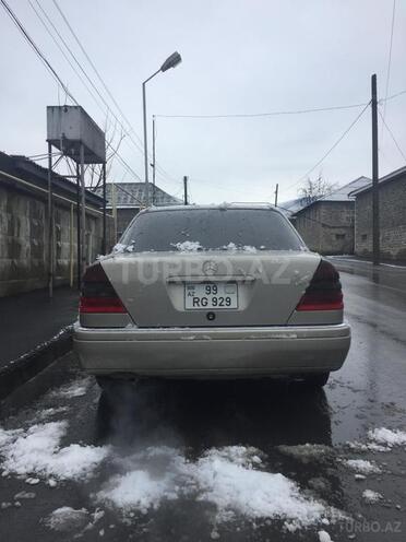 Mercedes C 230 1997, 321,000 km - 2.3 л - Bakı