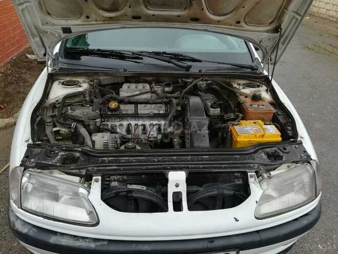 Renault Laguna 1996, 258,000 km - 0.2 l - Bakı