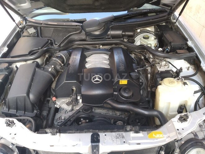 Mercedes E 320 2000, 212,000 km - 3.2 l - Bakı