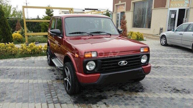LADA (VAZ) Niva 2017, 10,000 km - 1.7 л - Gəncə