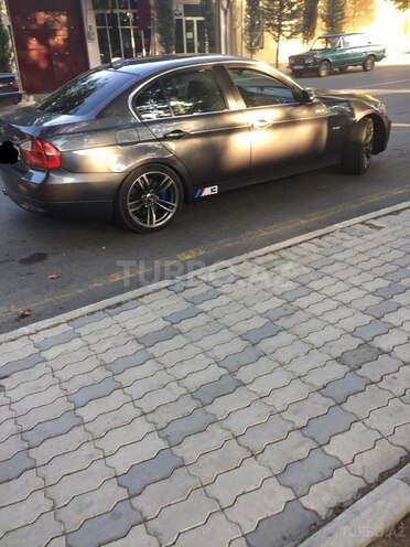 BMW 330 2006, 198,000 km - 0.3 l - Gəncə