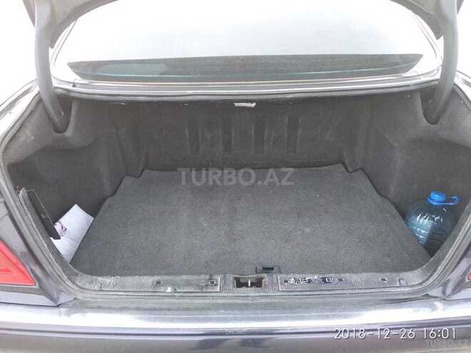 Mercedes E 240 1998, 270,000 km - 2.4 l - Bakı