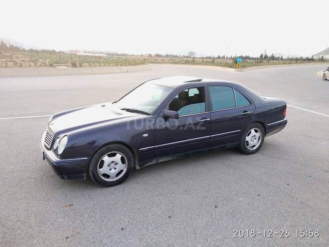 Mercedes E 240 1998, 270,000 km - 2.4 l - Bakı