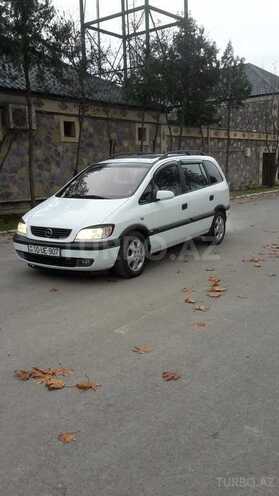 Opel Zafira 2000, 256,000 km - 2.2 l - Ucar