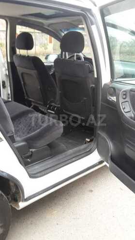 Opel Zafira 2000, 256,000 km - 2.2 l - Ucar