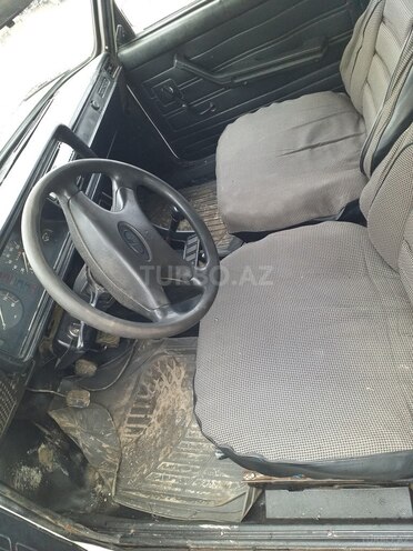 LADA (VAZ) 2107 2000, 196,000 km - 1.6 л - Salyan
