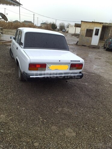 LADA (VAZ) 2107 2000, 196,000 km - 1.6 л - Salyan