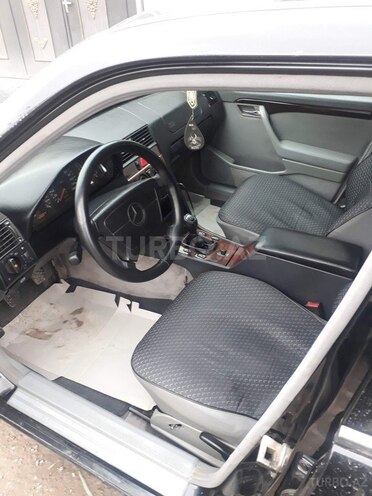 Mercedes C 180 1996, 223,758 km - 1.8 л - Bakı