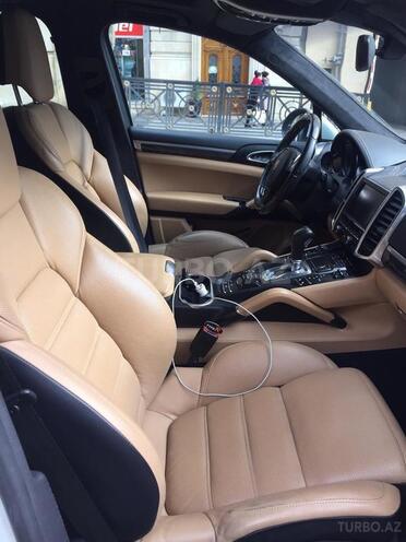 Porsche Cayenne GTS 2014, 78,000 km - 4.8 l - Bakı