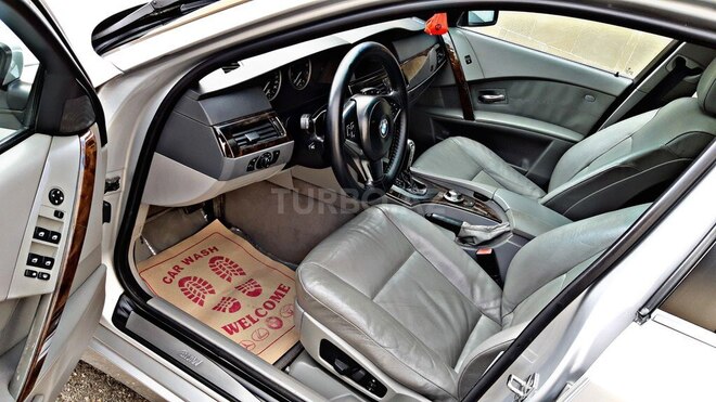 BMW 530 2006, 247,000 km - 3.0 л - Bakı