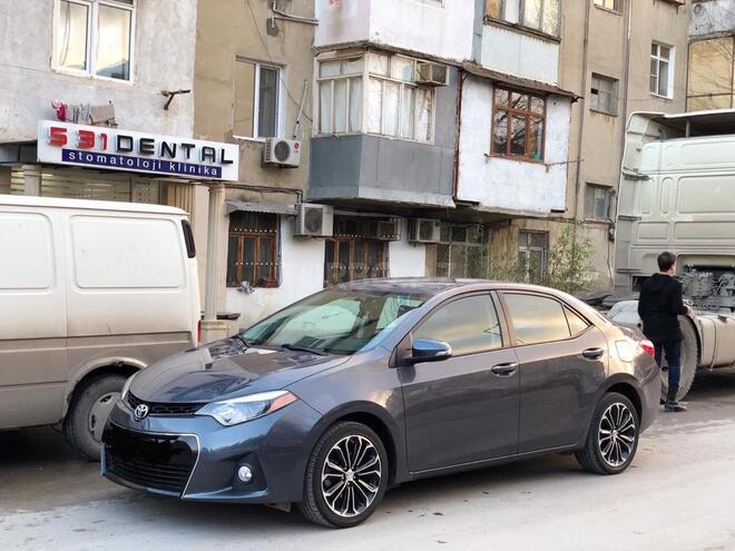 Toyota Corolla 2015, 88,888 km - 1.8 l - Bakı