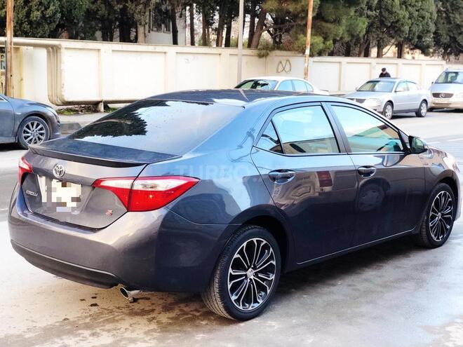 Toyota Corolla 2015, 88,888 km - 1.8 l - Bakı
