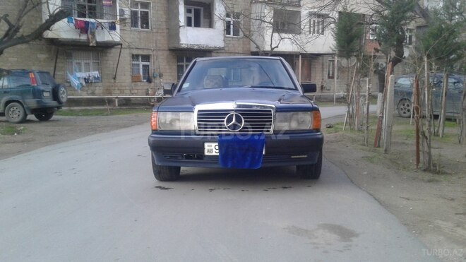 Mercedes 190 1990, 113,568 km - 2.0 l - Bakı