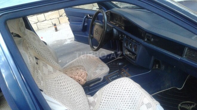 Mercedes 190 1990, 113,568 km - 2.0 l - Bakı