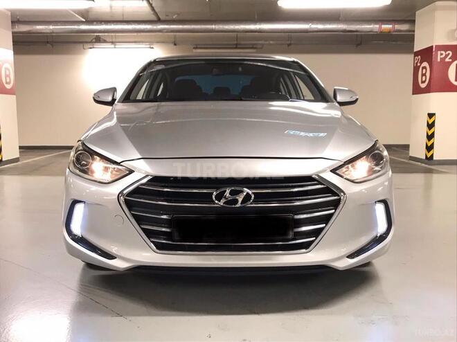 Hyundai Elantra 2016, 37,500 km - 1.8 l - Sumqayıt