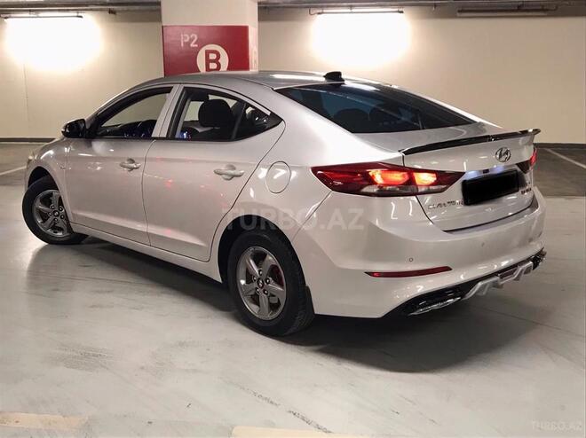 Hyundai Elantra 2016, 37,500 km - 1.8 l - Sumqayıt