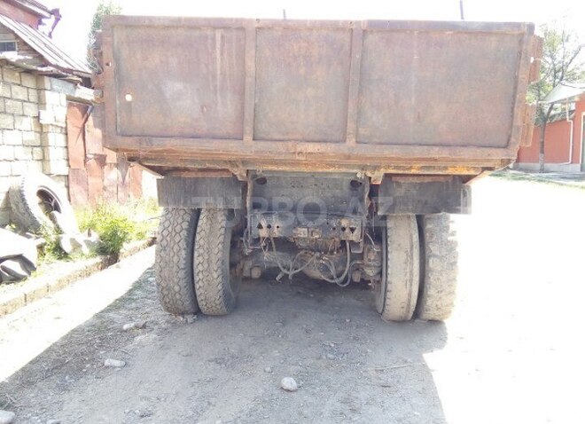 KamAz 55111 1983, 669,999 km - 11.0 l - Quba