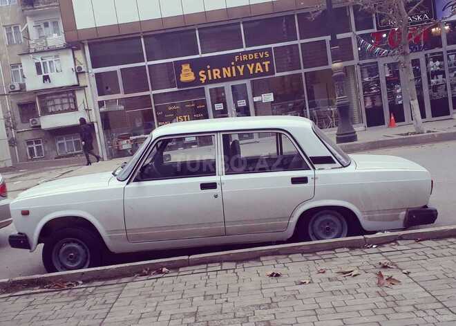 LADA (VAZ) 2107 2010, 74,000 km - 1.6 л - Gəncə