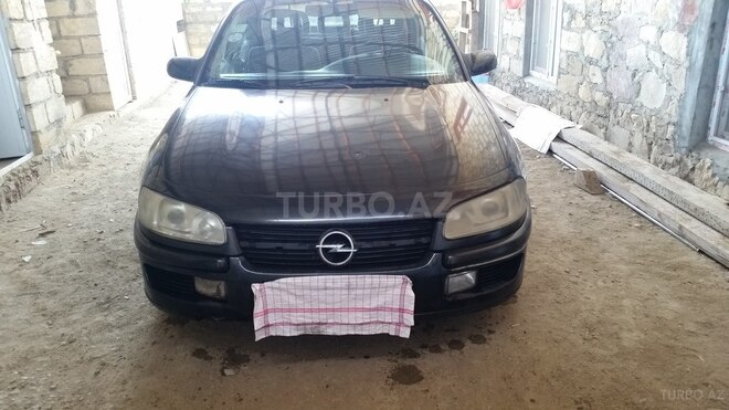 Opel Omega 1995, 25,600 km - 2.5 л - Gəncə