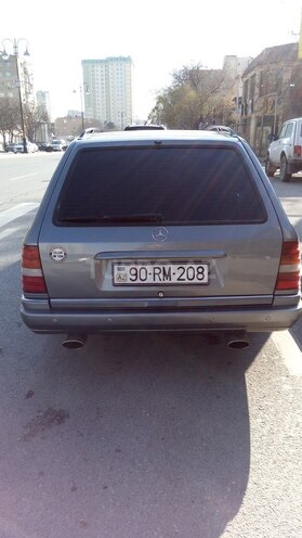 Mercedes E 280 1995, 355,000 km - 2.8 l - Bakı