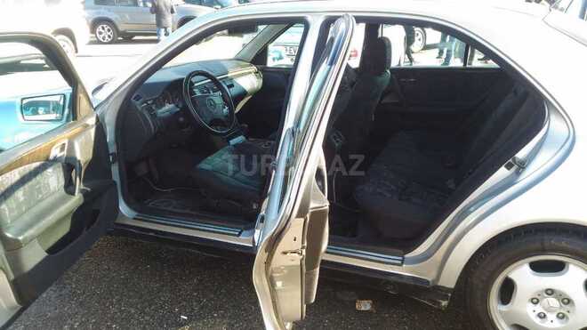 Mercedes E 280 1999, 306,000 km - 2.8 l - Bakı