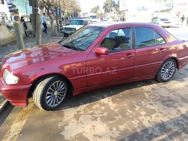 Mercedes C 180 1996, 250,000 km - 1.8 l - Biləsuvar