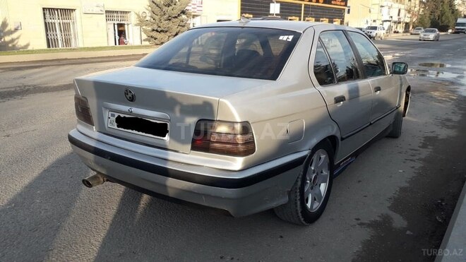 BMW 320 1992, 313,000 km - 2.0 л - Bakı