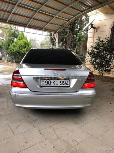 Mercedes E 320 2003, 320,000 km - 3.2 l - Bakı