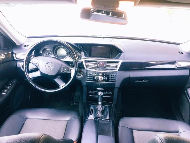 Mercedes E 220 2011, 163,000 km - 2.2 l - Bakı