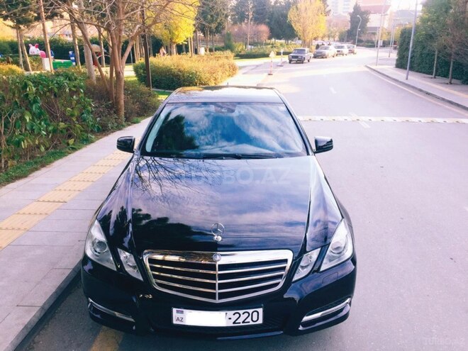 Mercedes E 220 2011, 163,000 km - 2.2 l - Bakı
