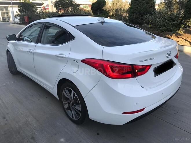 Hyundai Elantra 2014, 830,000 km - 1.8 л - Bakı