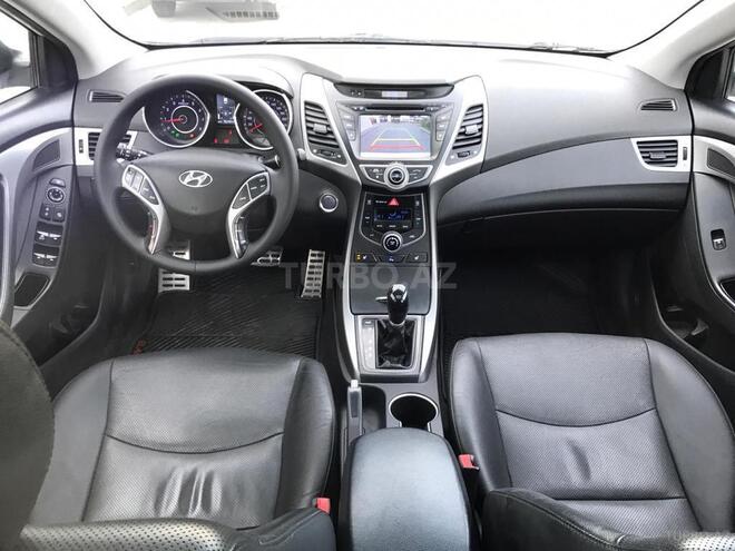 Hyundai Elantra 2014, 830,000 km - 1.8 л - Bakı