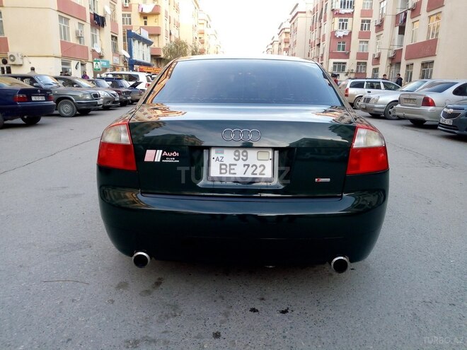 Audi A4 2003, 261,000 km - 1.8 l - Bakı