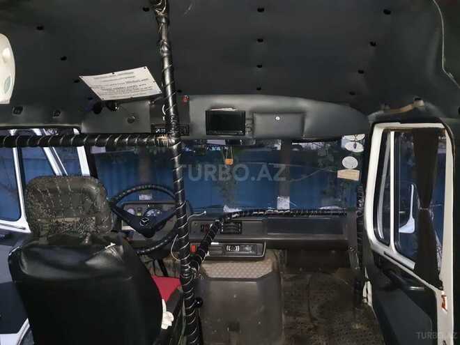 Mercedes 208 D 1995, 500,000 km - 2.3 l - Lənkəran