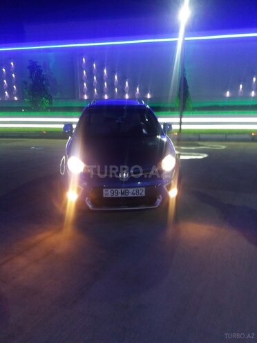 MG 3 2014, 752,000 km - 1.6 л - Bakı