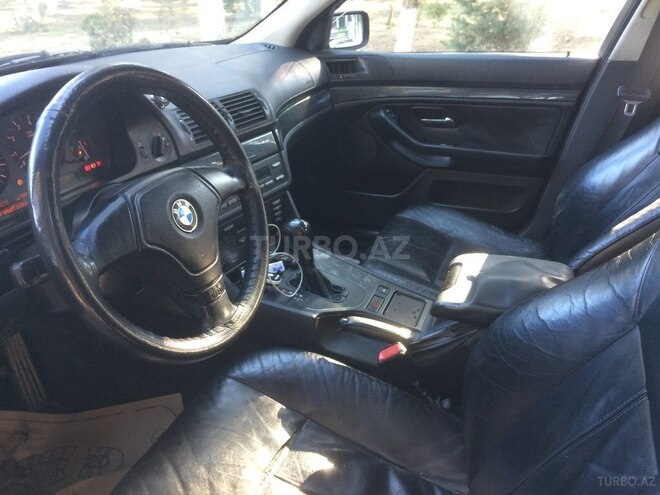 BMW 528 1996, 280,000 km - 2.8 l - Sumqayıt