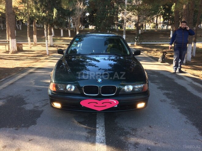 BMW 528 1996, 280,000 km - 2.8 l - Sumqayıt