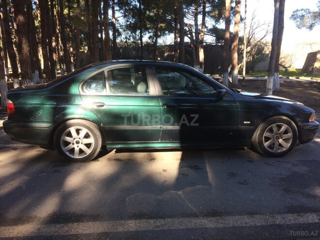 BMW 528 1996, 280,000 km - 2.8 l - Sumqayıt