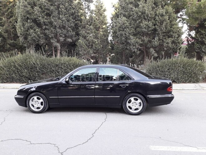 Mercedes E 270 2000, 250,000 km - 2.7 l - Sumqayıt