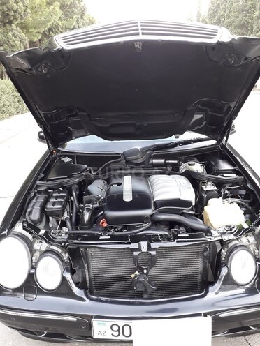 Mercedes E 270 2000, 250,000 km - 2.7 l - Sumqayıt