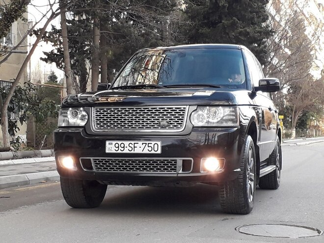 Land Rover Range Rover 2008, 180,000 km - 3.6 l - Bakı
