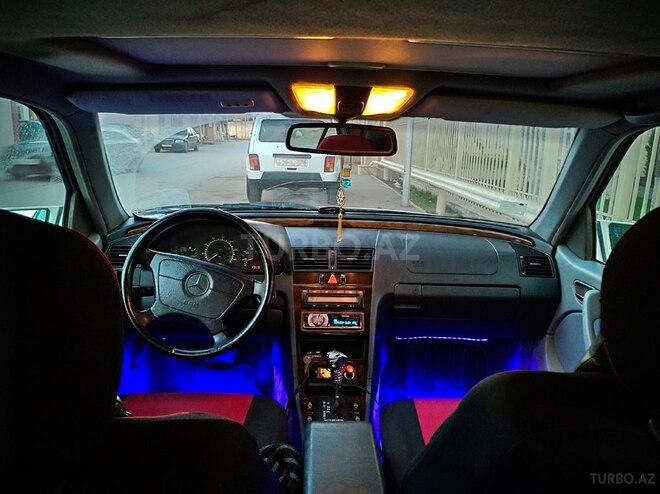 Mercedes C 230 1998, 300,000 km - 2.3 л - Bakı