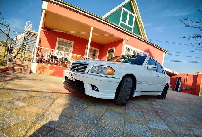 Mercedes C 230 1998, 300,000 km - 2.3 л - Bakı