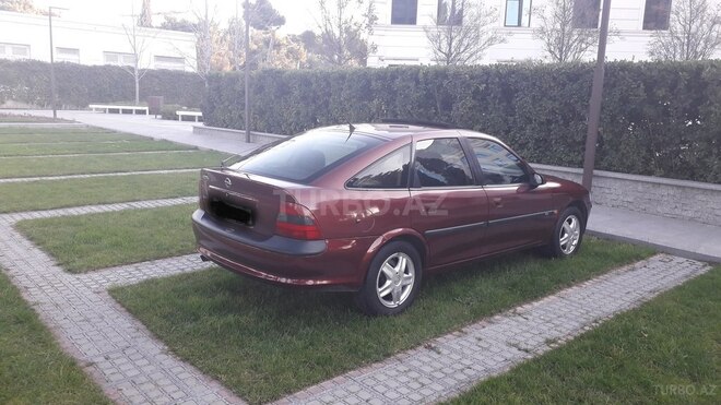 Opel Vectra 1996, 225,600 km - 2.0 л - Bakı