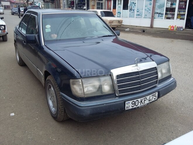 Mercedes C 250 1989, 721,000 km - 2.5 л - Masallı
