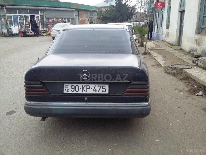 Mercedes C 250 1989, 721,000 km - 2.5 л - Masallı