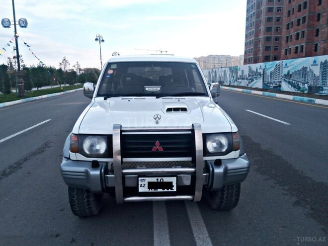Mitsubishi Pajero 1994, 380,000 km - 2.8 л - Bakı